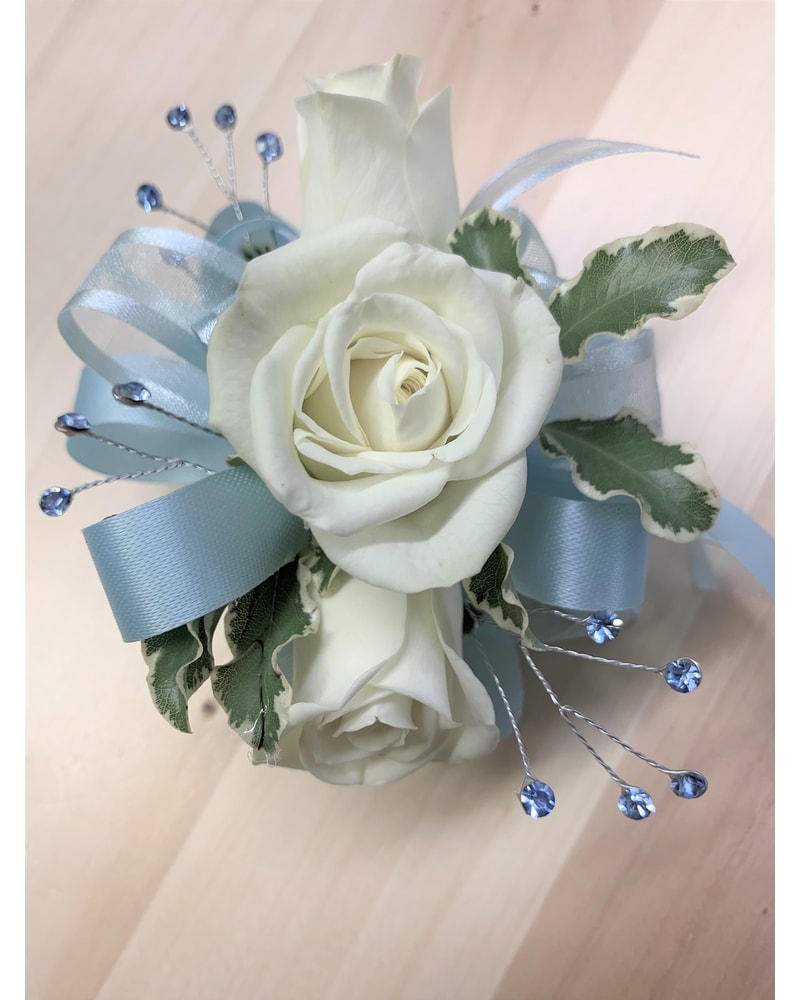 Small wrist deals corsage