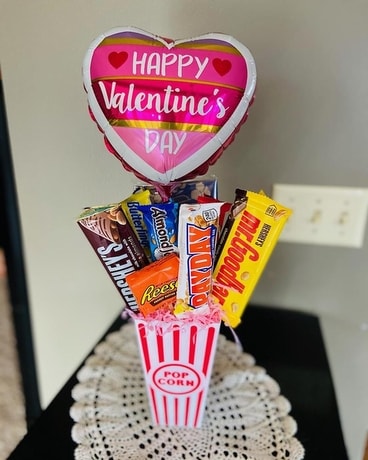Candy Bouquet Gift Basket