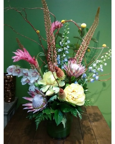 Peony Dream Flower Arrangement