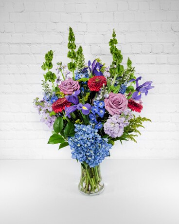 Lake Breeze Flower Arrangement