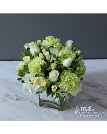 Teleflora's Shining On Bouquet Flower Arrangement