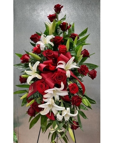 Memories held close Flower Arrangement