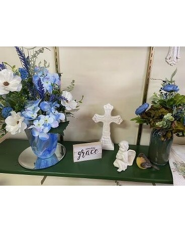 In shop gifts can be delivered and added on Gifts