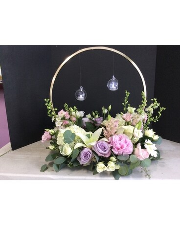 Sweet Infinity Centerpiece