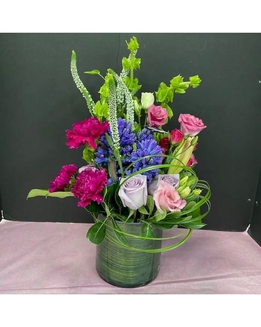 Joo's Gift Flower Arrangement