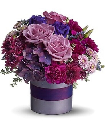 Teleflora's Truly, Madly, Deeply Flower Arrangement