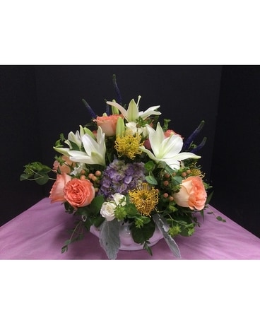 Sela Flower Arrangement
