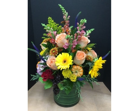 Fall Fanatic Flower Arrangement