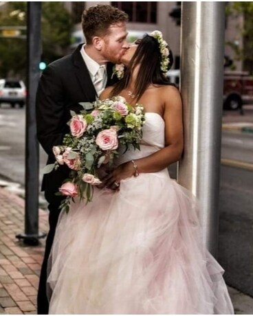 Fink Wedding Photography by Kevins Photography Flower Arrangement