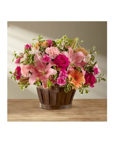 The FTD Spring Garden Basket in Southfield MI - Thrifty Florist