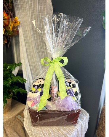 Deluxe Slipper Set - Bee Gift Basket