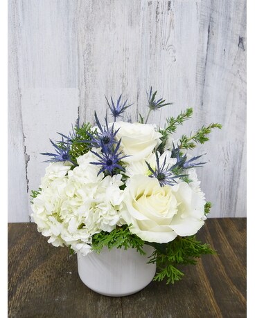 Winter Smiles Flower Arrangement