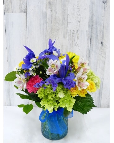Sunshine Splendor Flower Arrangement