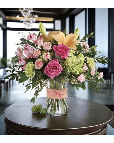 Blush life Flower Arrangement