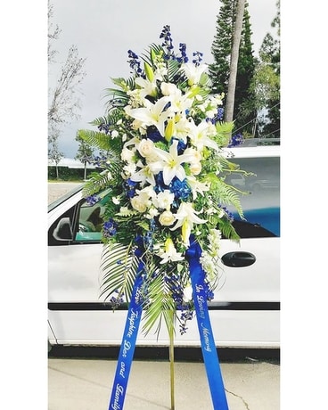Blue and White Spray Flower Arrangement