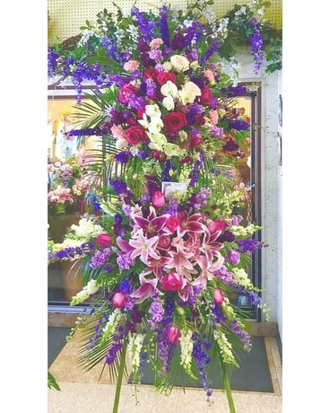 Lush PVP Double Spray Flower Arrangement