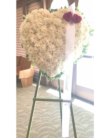 Bleeding heart Spray Flower Arrangement