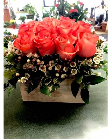 Colorful Rose Boxes Flower Arrangement