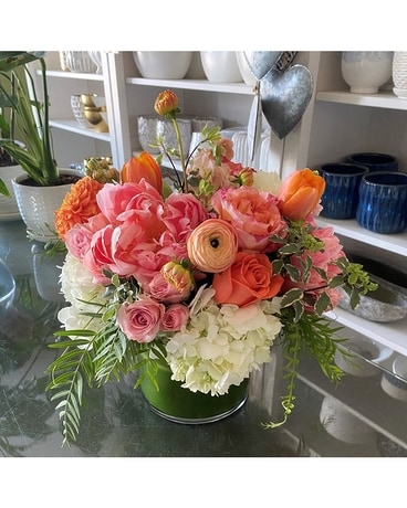 The stunner Flower Arrangement