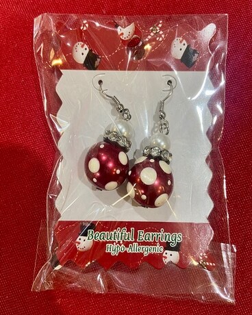 Red and White Spots Earrings Flower Arrangement