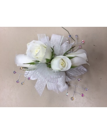 White Beauty Flower Arrangement