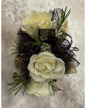 Prom Flowers in Brownsburg, IN | Queen Anne's Lace Flowers & Gifts
