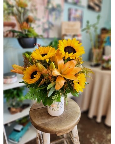 Welcome Fall Bouquet Flower Arrangement