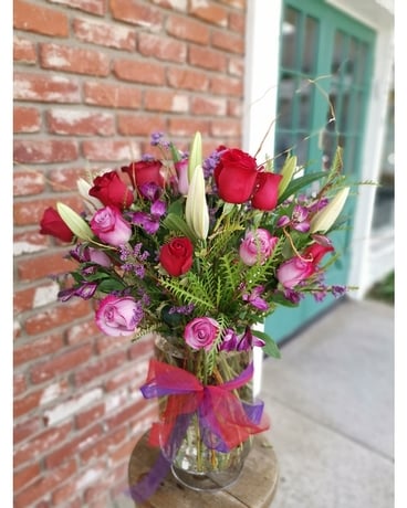 Radiant Love Flower Arrangement