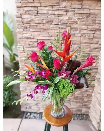 Hawaiian Beauty Flower Arrangement