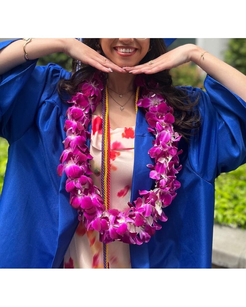 Graduation Lei in Woodland Hills CA - Woodland Warner Flowers display picture 3