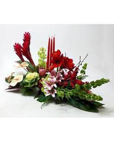 Hawaiian Holiday Flower Arrangement