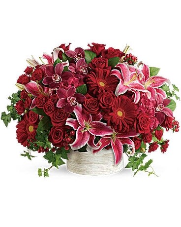 Stunning Statement Bouquet DX Flower Arrangement