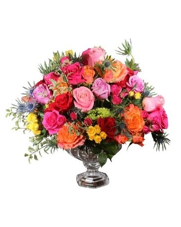 Rose Grandeur Flower Arrangement