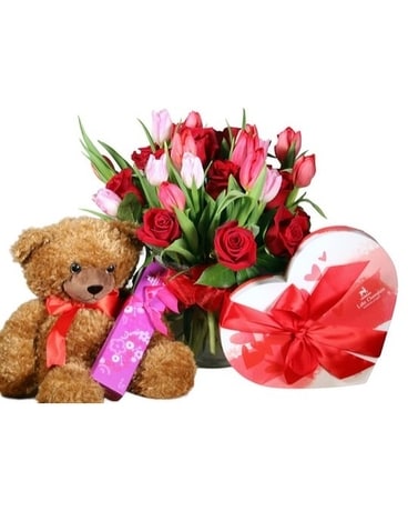 Valentine Package Flower Arrangement