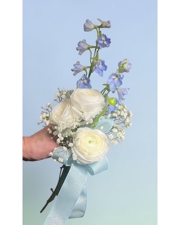 princess polly baby blue dress Corsage for royal blue prom dress with silver and pearl details