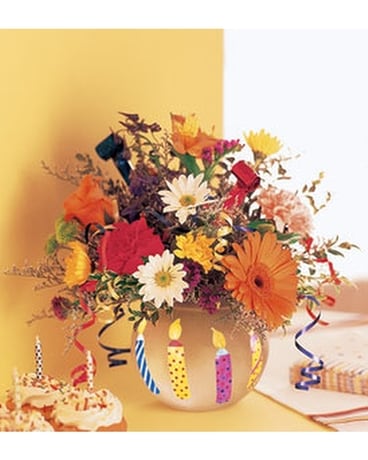 Teleflora's Birthday Celebration Flower Arrangement