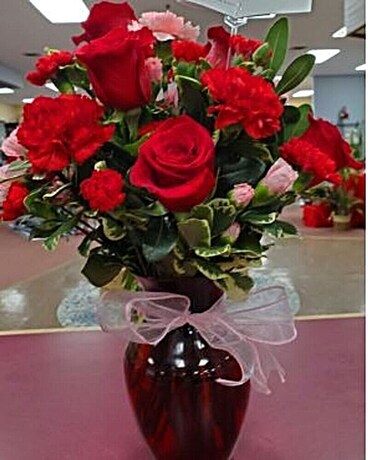 Red Romance Flower Arrangement