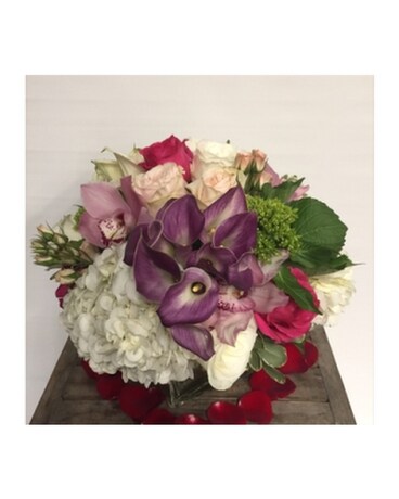 Grace Garden Flower Arrangement