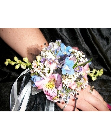 soft and delicate Corsage