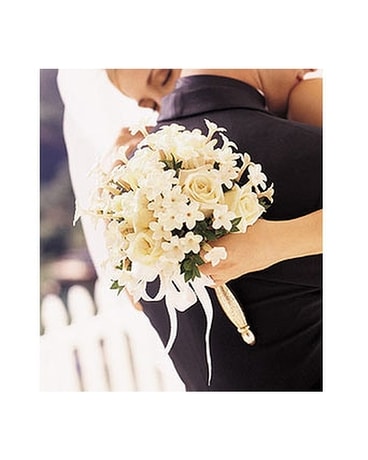 Fragrant All-White Bouquet Wedding Arrangement