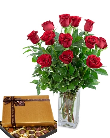 Valentine's Bundle Flower Arrangement
