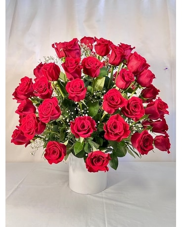 80 Red Roses Flower Arrangement