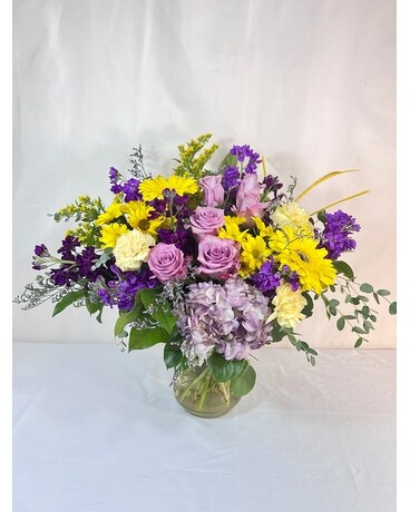 Shine Bright Flower Arrangement