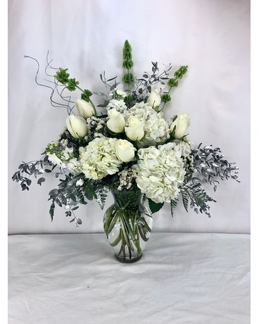 First Snow Flower Arrangement