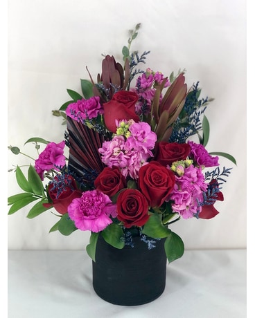 Moulin Rouge Flower Arrangement