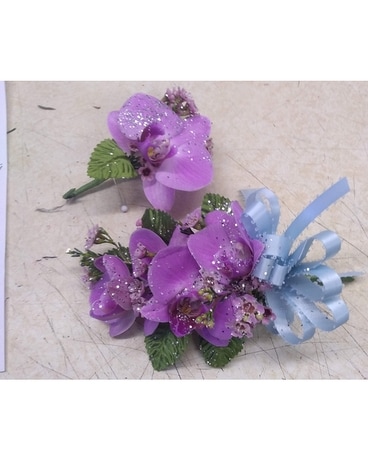 Lavender sparkle Corsage