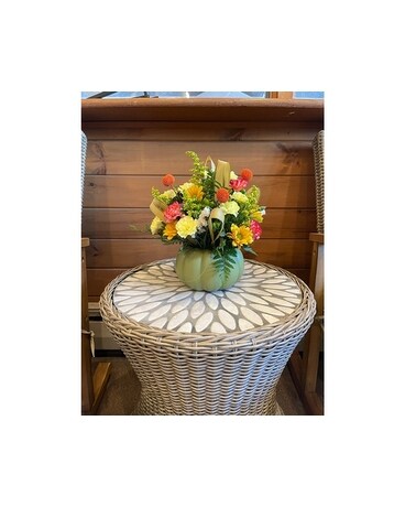 Oh, My Gourd Flower Arrangement