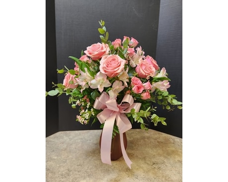 Rosy Glow Flower Arrangement