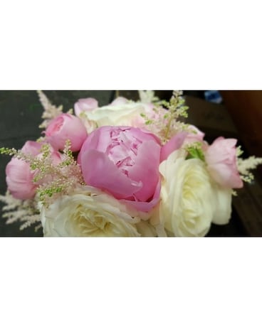 Custom wedding Flower Arrangement