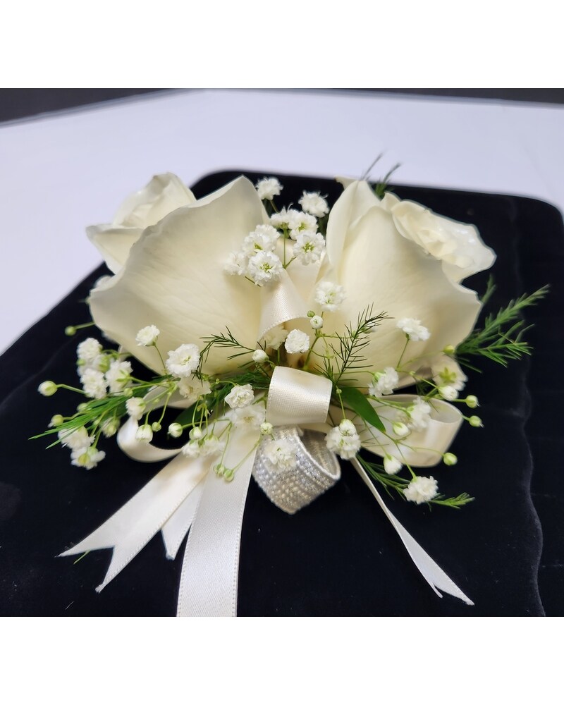 ★EMS★ CORSAGE FLAT BAGIVORY Simple Elegance White Corsage in Bellevue WA - Bellevue